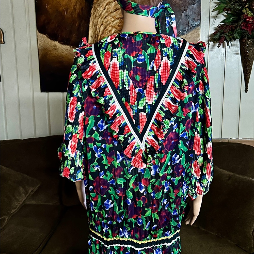 Diane Freis~Vintage • Large • Multi-Colors • Floral •W/ Ruffles & Tie Boho Dress - Picture 7 of 16
